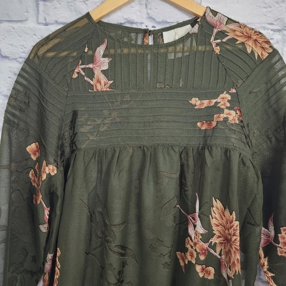 One Fine Day Sheer floral top - Picture 4 of 7